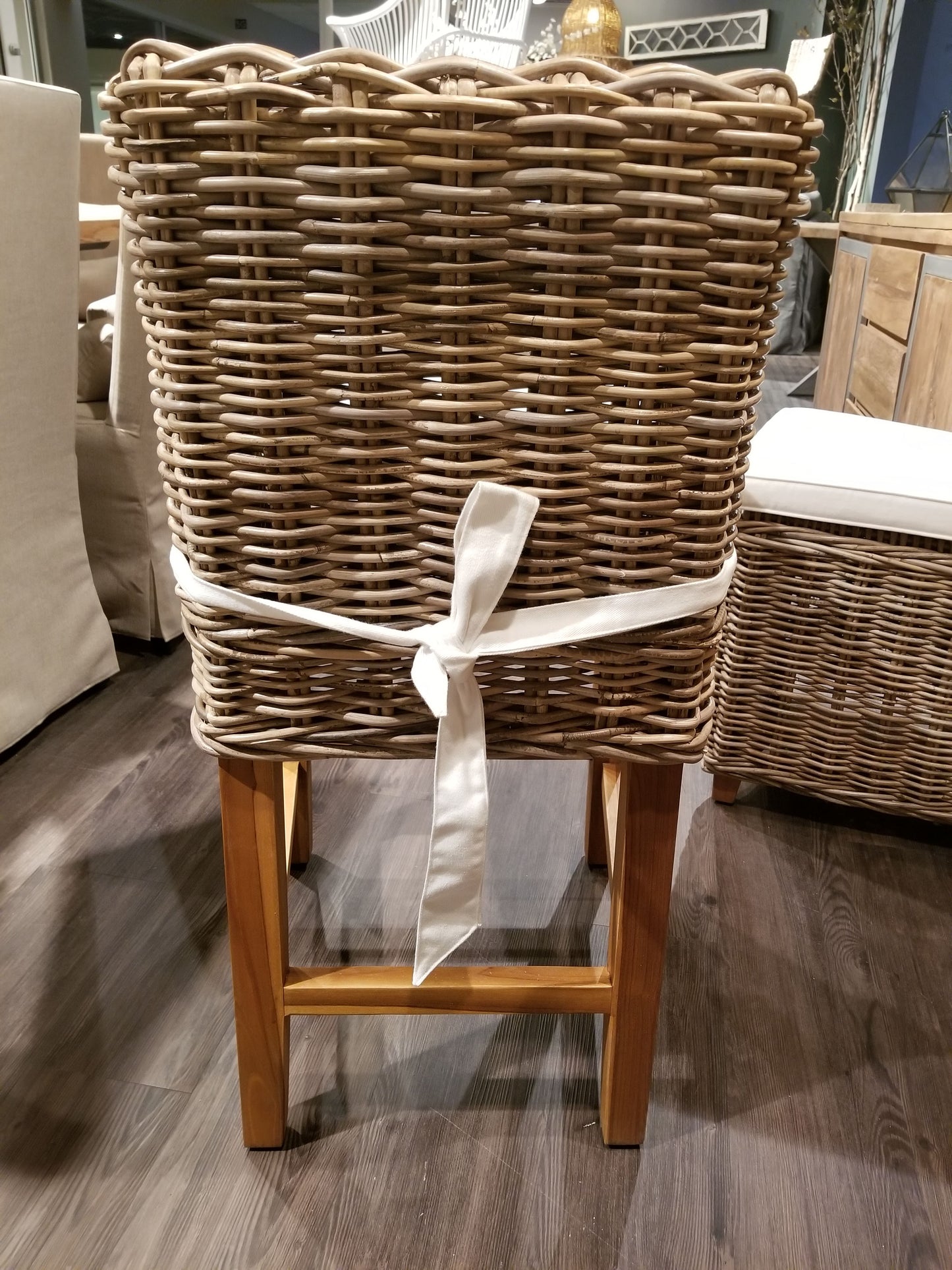 Boca Counter Stool - Kubu