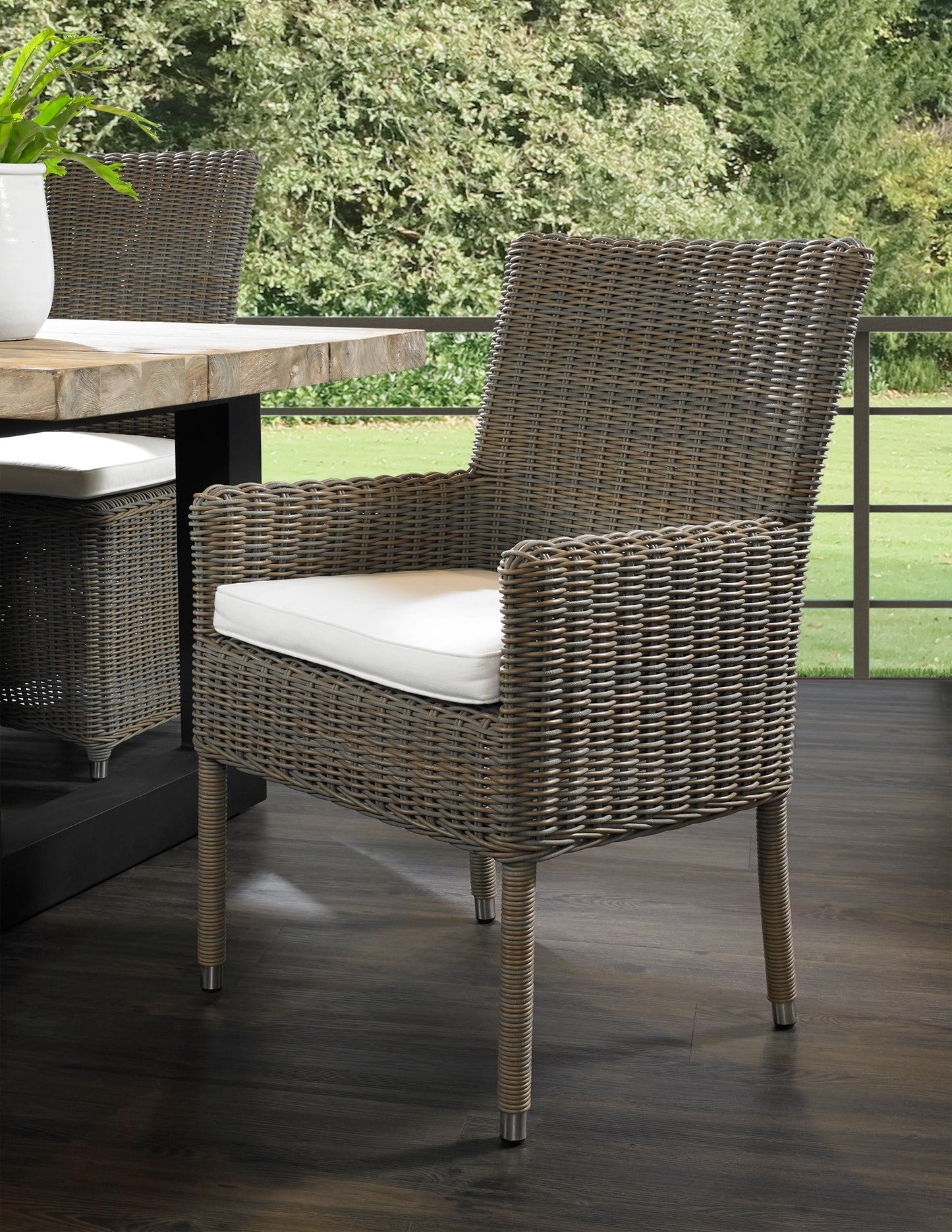 Outdoor Boca Arm Dining Chair